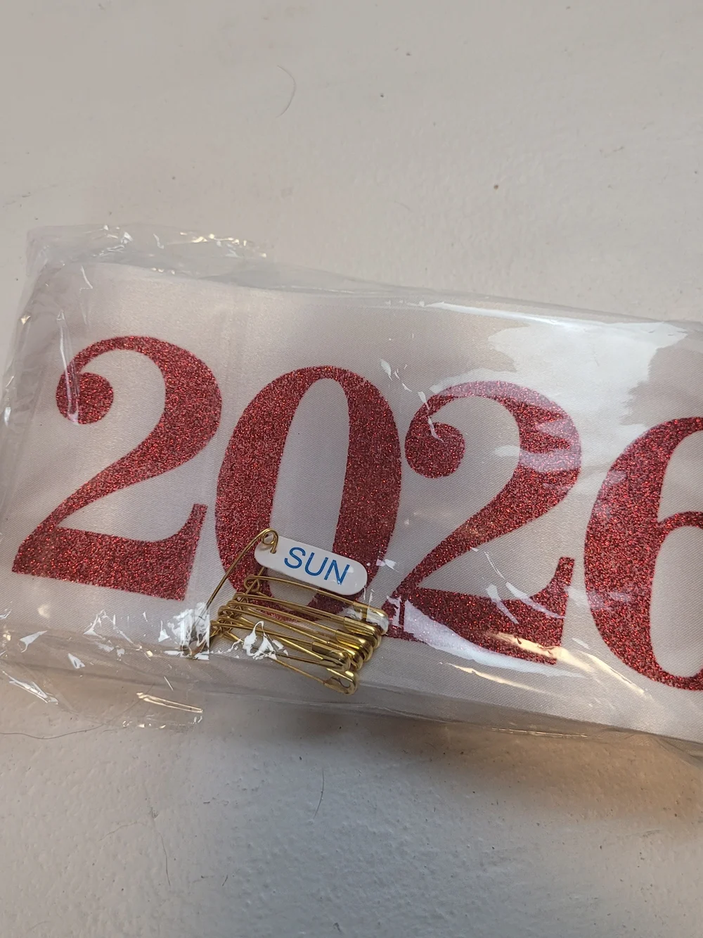 Senior 2026 White Sash with Red Glitter Text
